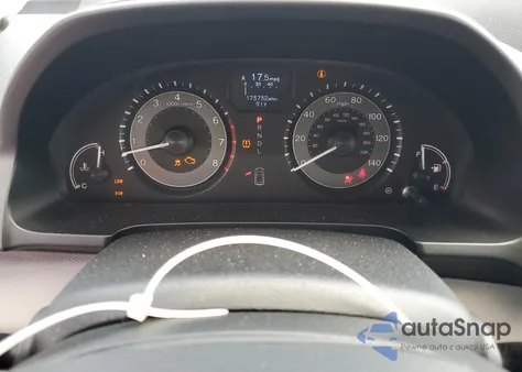 2015 Honda Odyssey Touring z USA, uszkodzony, nr VIN 5FNRL5H98FB064053